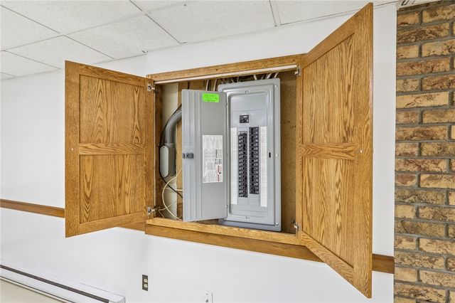 1112 Motor St, Shenango Twp, PA 16101