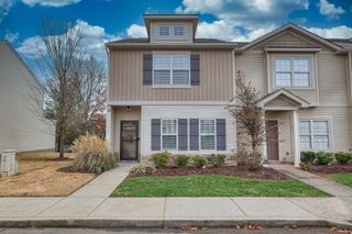 5441 Perlou Ln, Murfreesboro, TN 37128