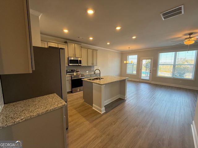 3872 Billabong Trail 84, Gainesville, GA 30506