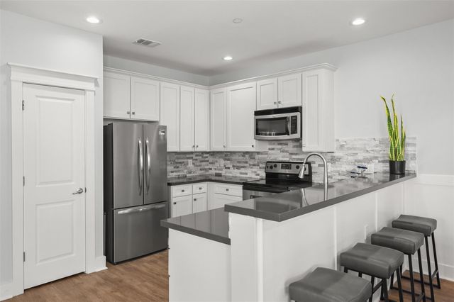 4131 Pointe West Drive 203, Galveston, TX 77554