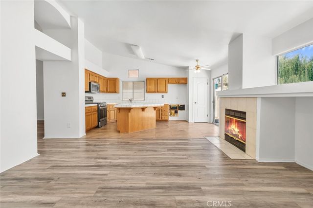 8604 Winlock, Bakersfield, CA 93312