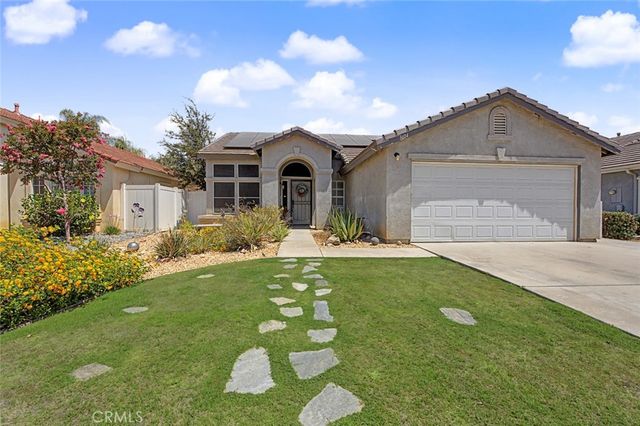 8604 Winlock, Bakersfield, CA 93312
