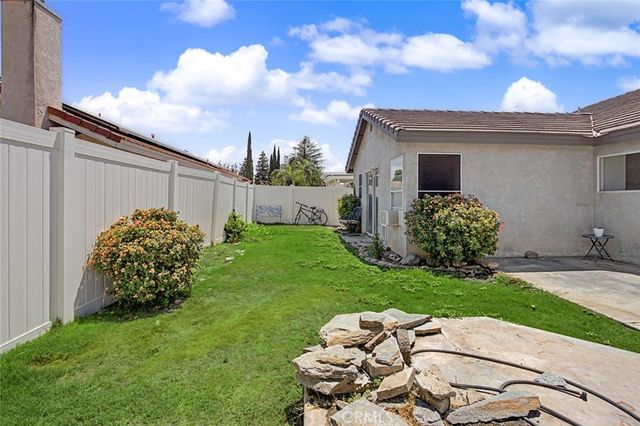 8604 Winlock, Bakersfield, CA 93312