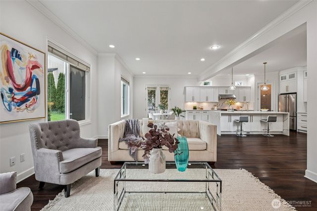 20212 83rd Place NE, Kenmore, WA 98028