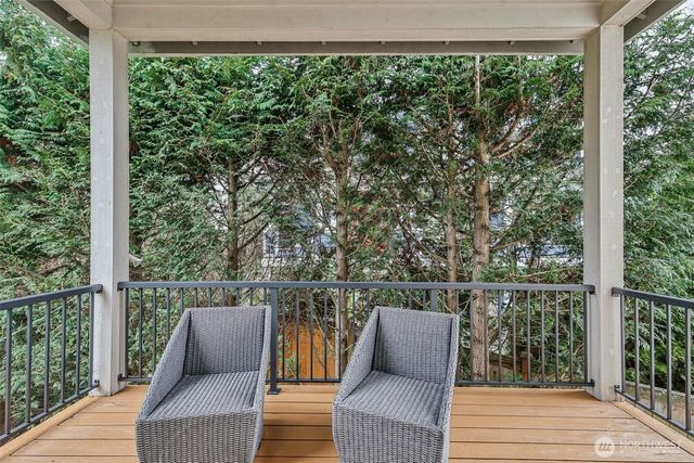 20212 83rd Place NE, Kenmore, WA 98028