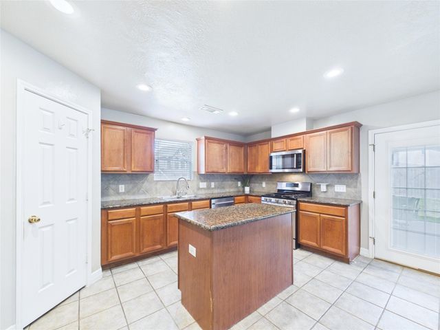 4902 Conner Court, Pasadena, TX 77504