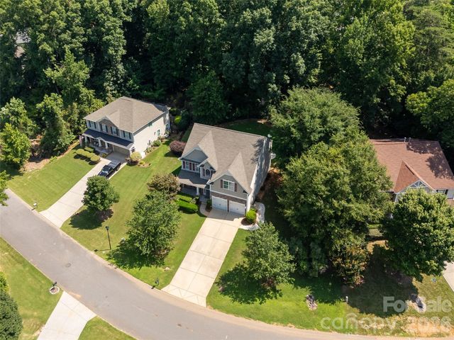 924 Autumn Glen Court, Clover, SC 29710