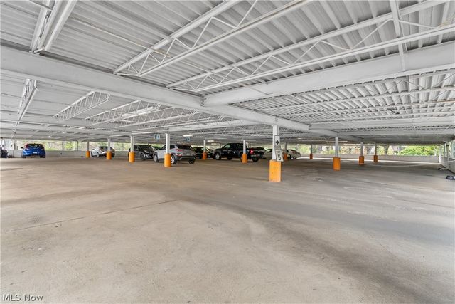 275 N Portage Path 6C, Akron, OH 44303