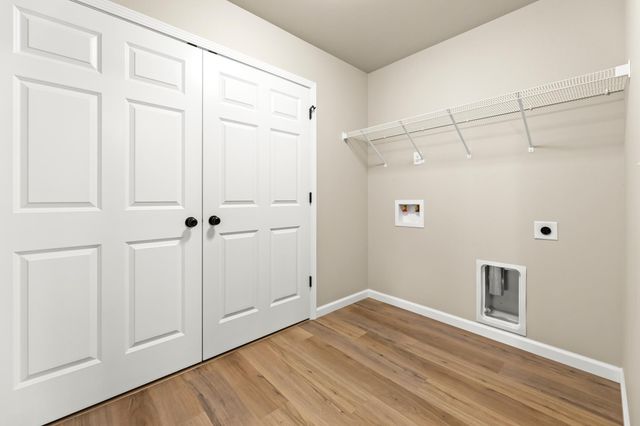 6009 80th Avenue S, Horace, ND 58047