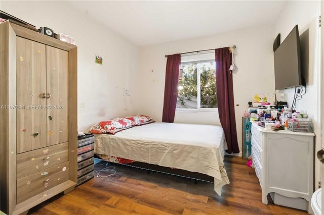 380 NW 133rd St, North Miami, FL 33168