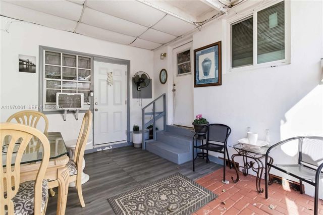 380 NW 133rd St, North Miami, FL 33168