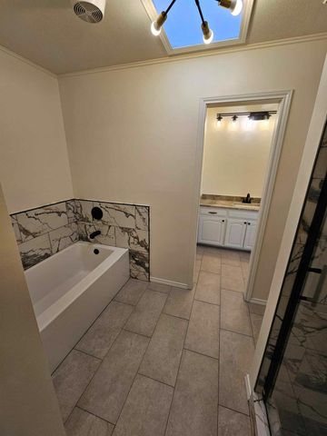 1817 Rhinevalley Drive, Arlington, TX 76012