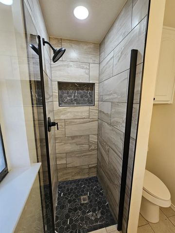 1817 Rhinevalley Drive, Arlington, TX 76012