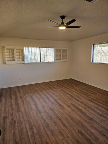 1817 Rhinevalley Drive, Arlington, TX 76012