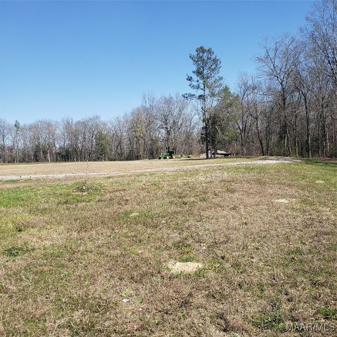 173 Brittany Drive S, Millbrook, AL 36054