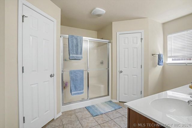 20316 E 43rd Street S, Broken Arrow, OK 74014