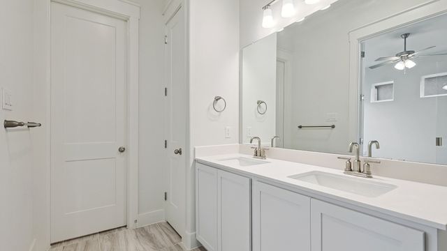 905 Meadowcrest Drive, Plano, TX 75075