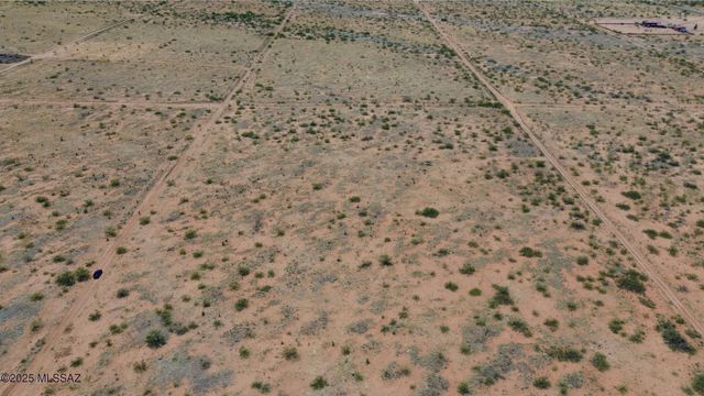 6.6 Acres Geneva Street, Pearce, AZ 85625