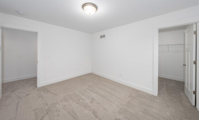 26900 Napier Road, Oakland Twp, MI 48374