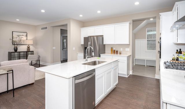 26900 Napier Road, Oakland Twp, MI 48374