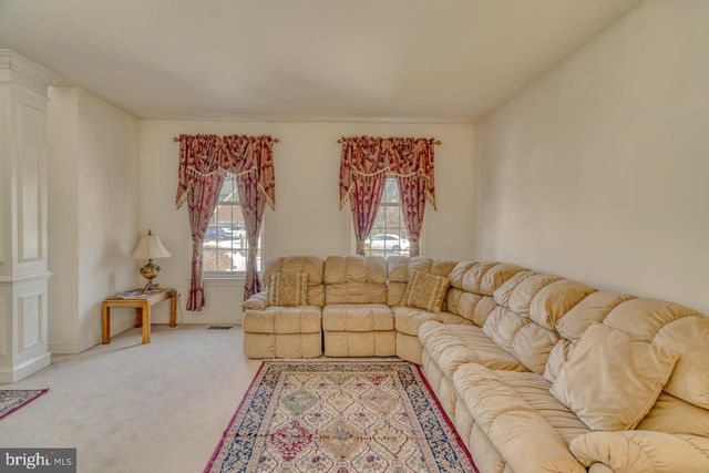 310 PAR DR, Philadelphia, PA 19115