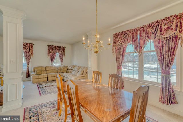 310 PAR DR, Philadelphia, PA 19115