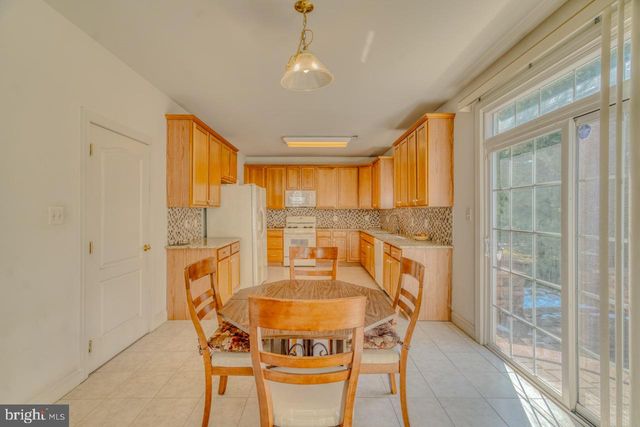 310 PAR DR, Philadelphia, PA 19115