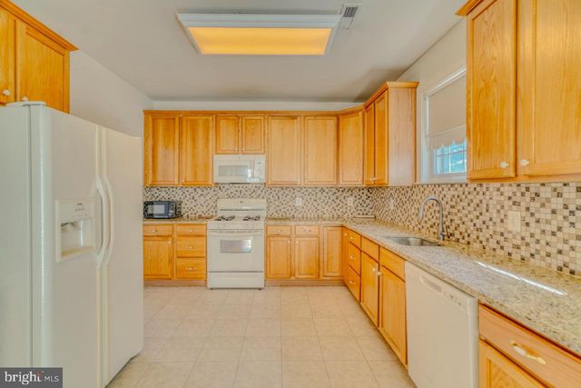 310 PAR DR, Philadelphia, PA 19115