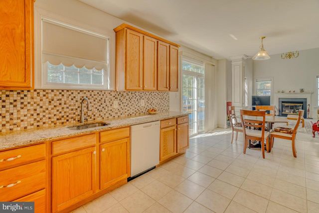 310 PAR DR, Philadelphia, PA 19115