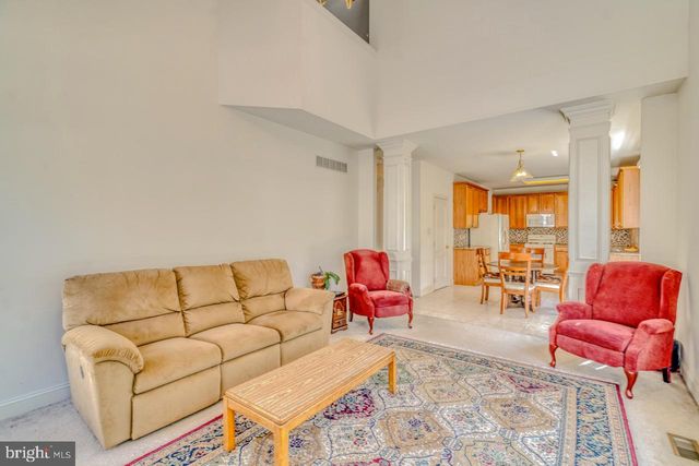 310 PAR DR, Philadelphia, PA 19115