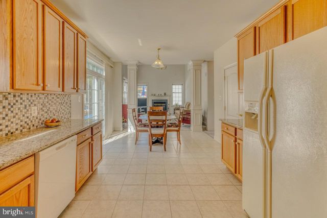 310 PAR DR, Philadelphia, PA 19115