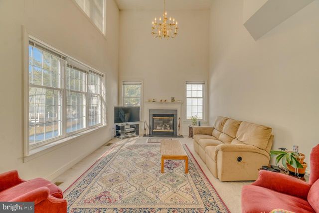 310 PAR DR, Philadelphia, PA 19115