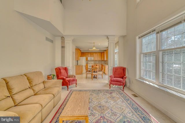 310 PAR DR, Philadelphia, PA 19115