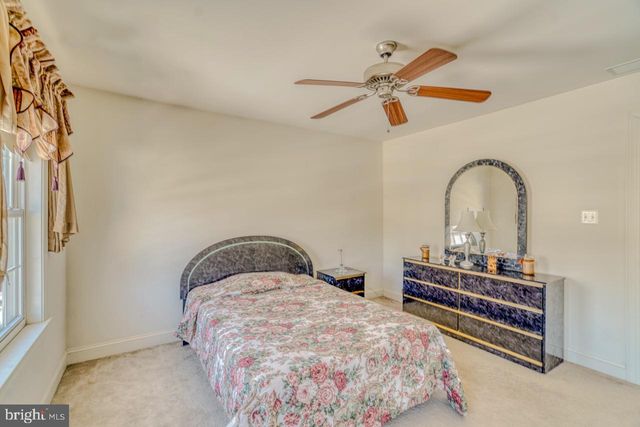 310 PAR DR, Philadelphia, PA 19115