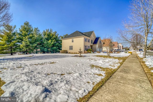 310 PAR DR, Philadelphia, PA 19115