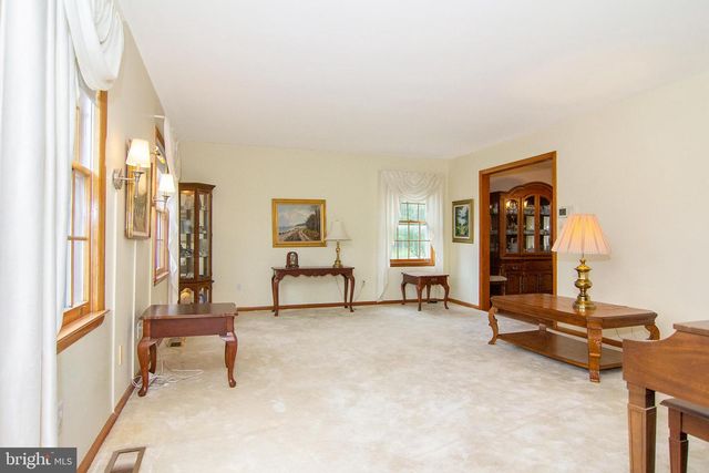 9 SULLIVAN RD, Westminster, MD 21157