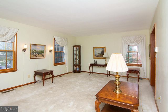 9 SULLIVAN RD, Westminster, MD 21157