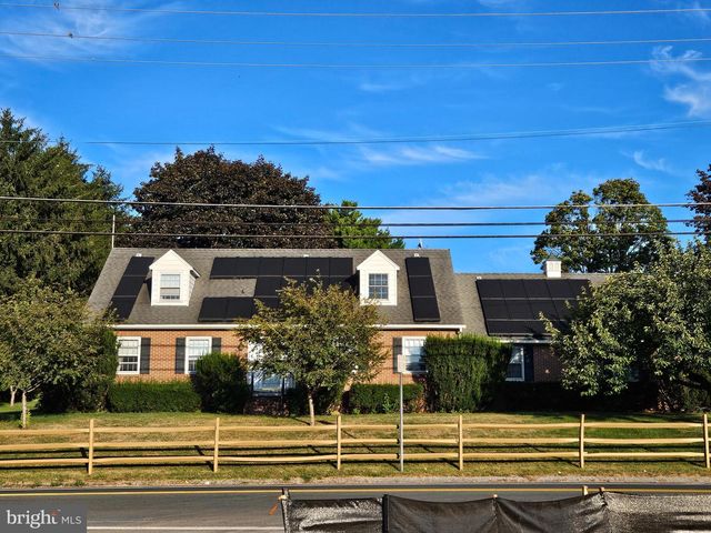 9 SULLIVAN RD, Westminster, MD 21157