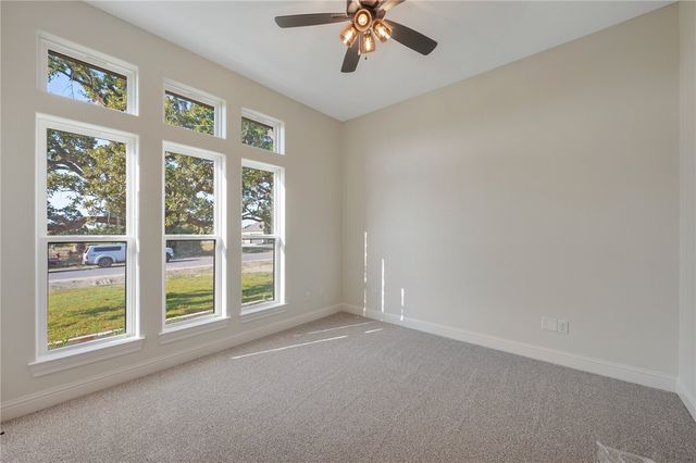 6652 Ridgeview Estates Lane, Bryan, TX 77808
