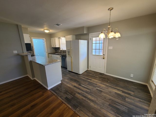 114 KILLARNEY DR, San Antonio, TX 78223