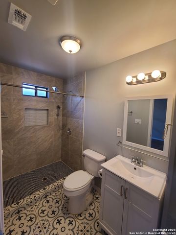114 KILLARNEY DR, San Antonio, TX 78223