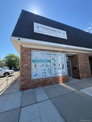 203 A Long Beach Road, Island Park, NY 11558