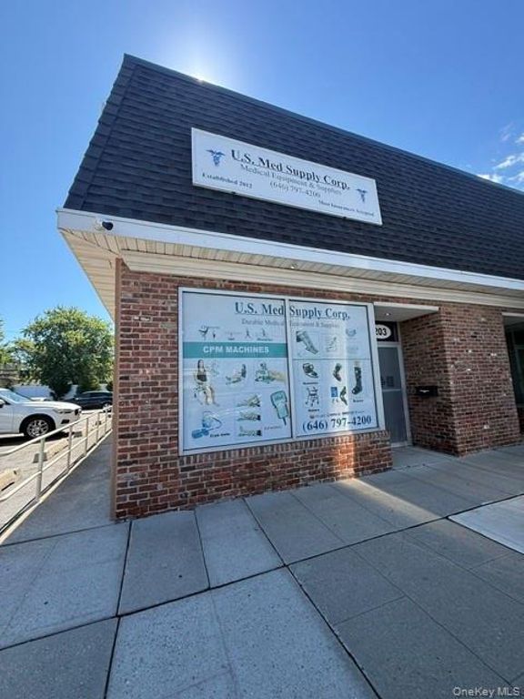203 A Long Beach Road, Island Park, NY 11558