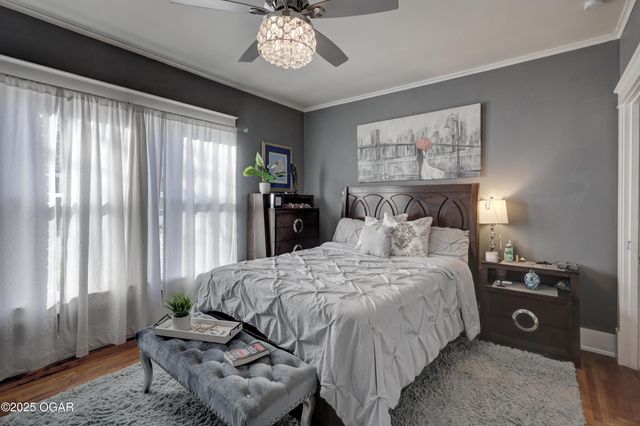 1005 N Moffett Avenue, Joplin, MO 64801