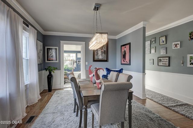 1005 N Moffett Avenue, Joplin, MO 64801