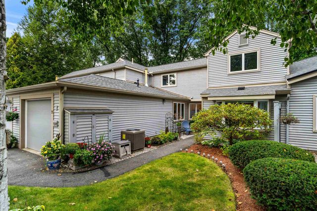 35 Walden Pond Drive, Nashua, NH 03064
