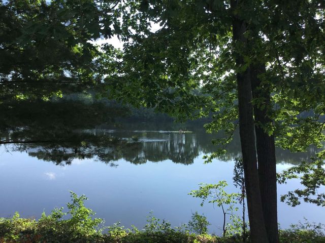 35 Walden Pond Drive, Nashua, NH 03064