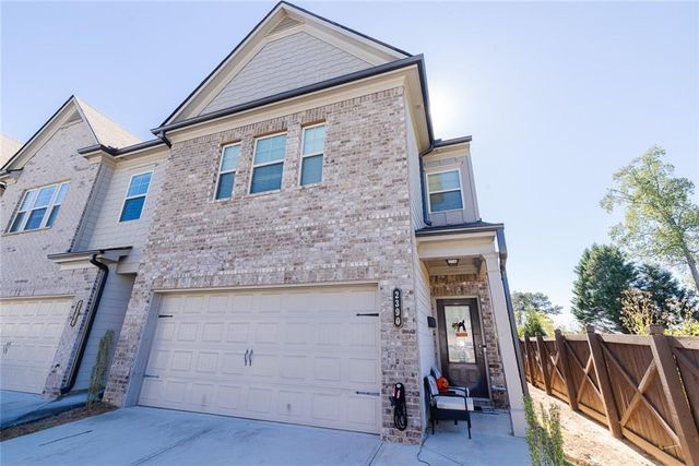 2390 Trelipe Drive, Lawrenceville, GA 30044