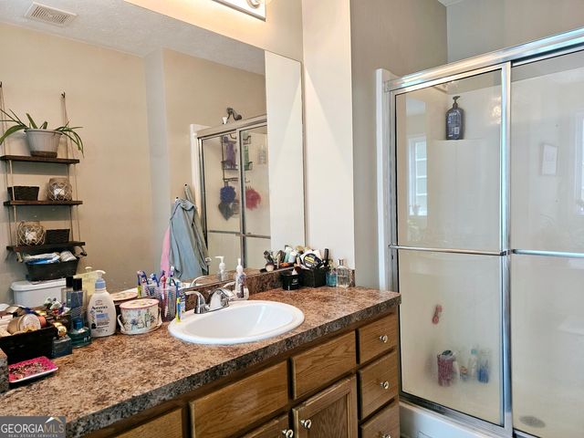 252 Emerald Pointe Drive, Carrollton, GA 30116