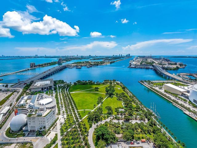 1000 Biscayne Boulevard 4802, Miami, FL 33132